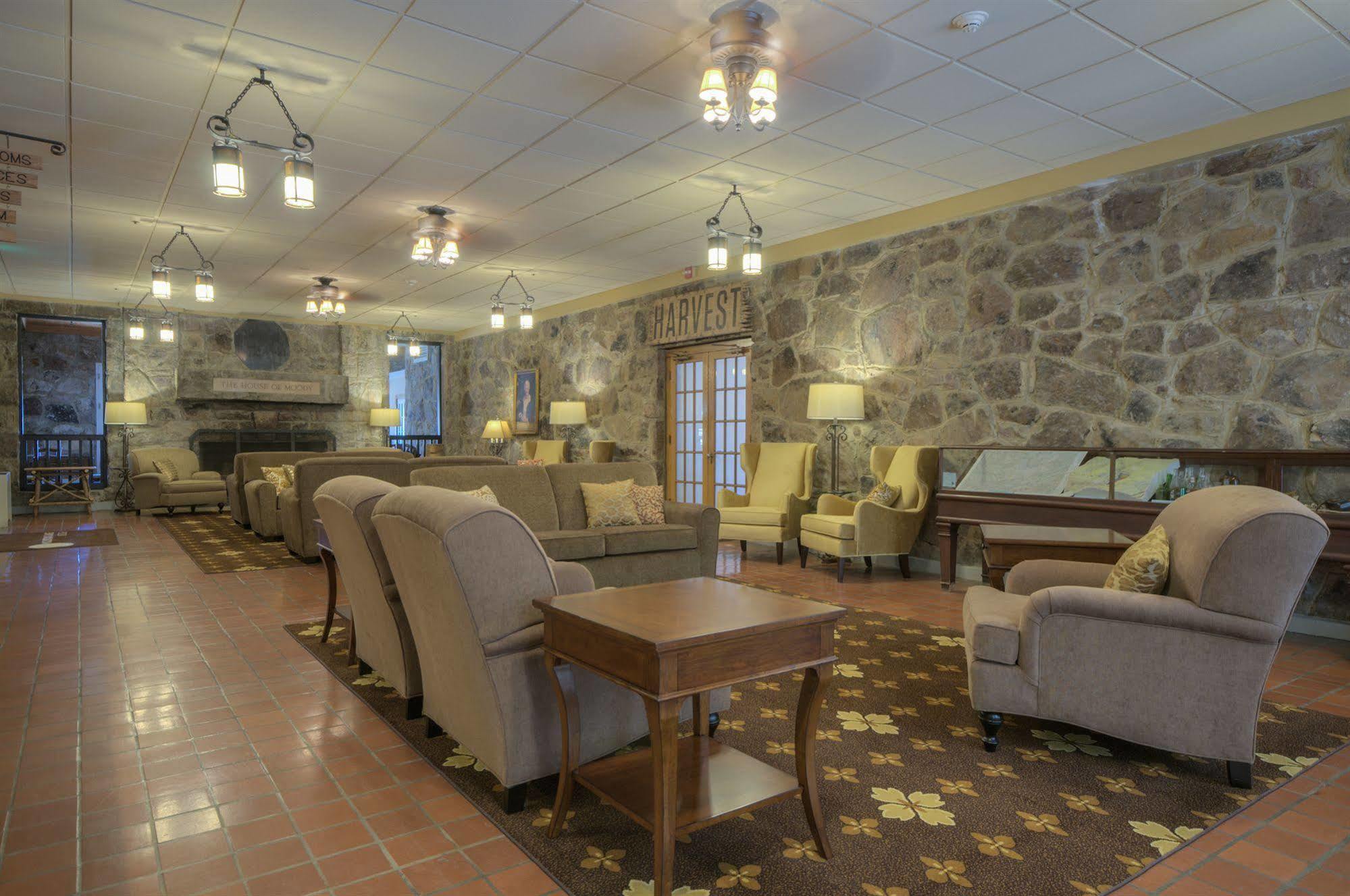 Mountain Lake Lodge Pembroke Екстериор снимка