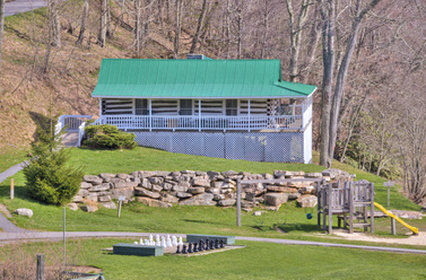 Mountain Lake Lodge Pembroke Удобства снимка